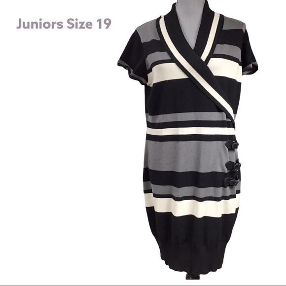 No Boundaries Black, Grey & White Sweater Dress. Buckles L-Side. SS, Size XXL - Picture 1 of 4